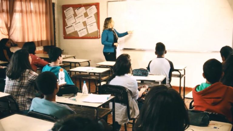 Read more about the article Professores da Educação Básica municipal receberão o pagamento do Programa de Metas e Resultados